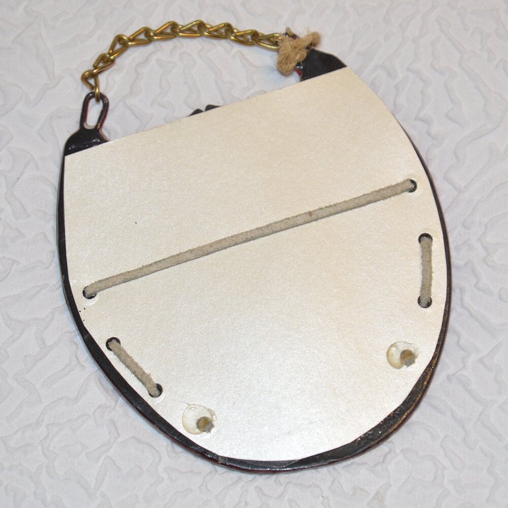 Handmade Red Horseshoe Frame - Picture 5 of 6